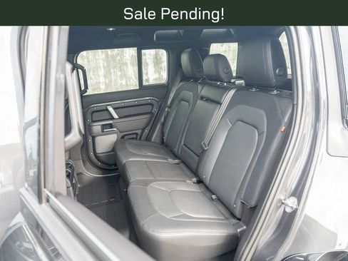Certified 2024 Land Rover Defender 110 X-Dynamic SE AWD/4WD image 36