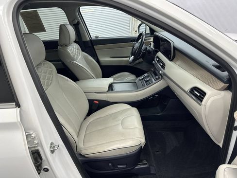 Used 2022 Hyundai Palisade Limited AWD/4WD image 12