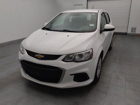 Used 2020 Chevrolet Sonic LT image 15