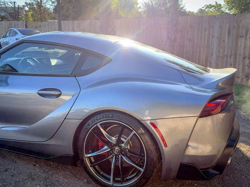Used 2020 Toyota Supra Premium w/ Driver Assist Package RWD image 24