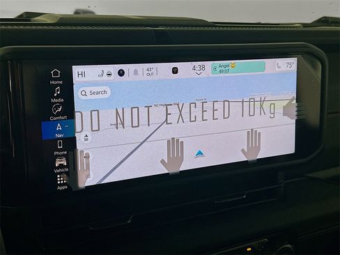 New 2026 Jeep Gladiator Mojave w/ Technology Group image 15