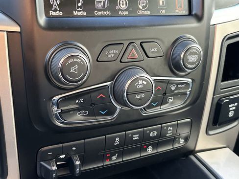 Used 2017 RAM 2500 Big Horn image 23