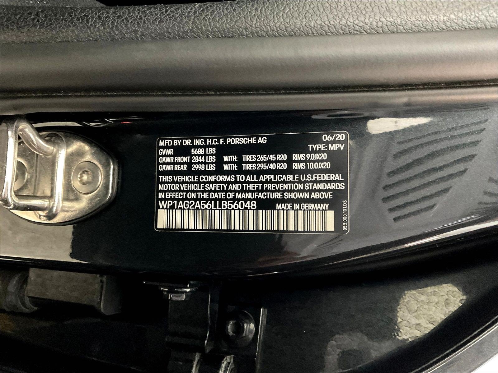 Used 2020 Porsche Macan GTS AWD/4WD image 19