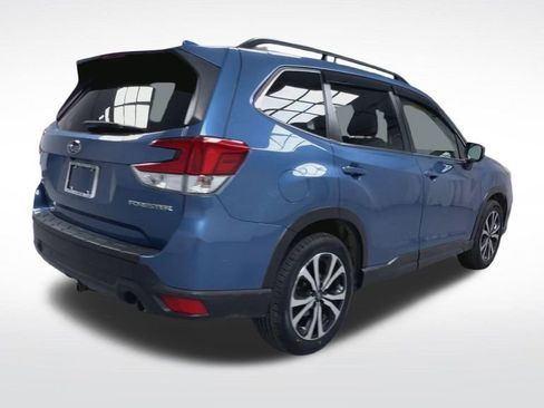 Used 2019 Subaru Forester Limited AWD/4WD image 8