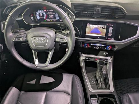 Used 2022 Audi Q3 2.0T Premium w/ Convenience Package image 18