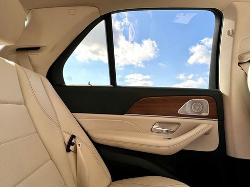 Certified 2022 Mercedes-Benz GLE 350 4MATIC image 23