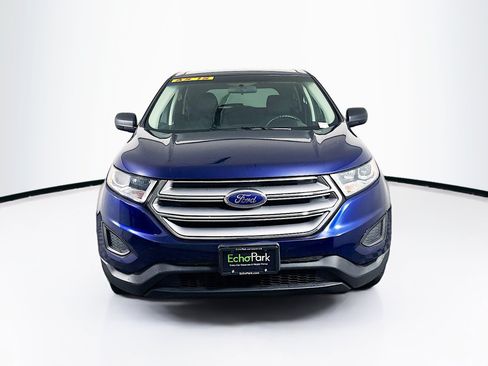 Used 2016 Ford Edge SE FWD image 2