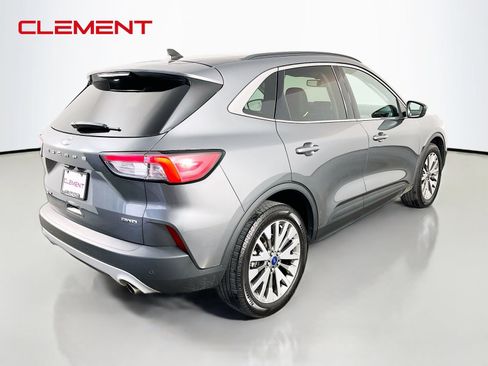Used 2022 Ford Escape Titanium AWD/4WD image 7