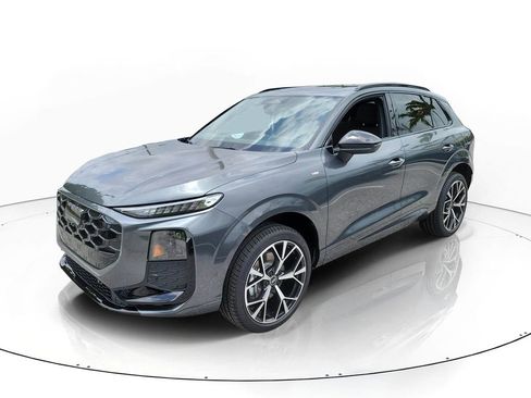 New 2026 Audi Q3 quattro 2.0T AWD/4WD image 2