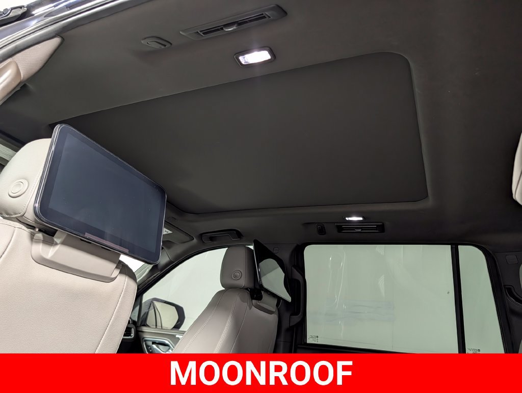 Used 2021 Chevrolet Suburban Z71 w/ Rear Media and Nav Package AWD/4WD image 14