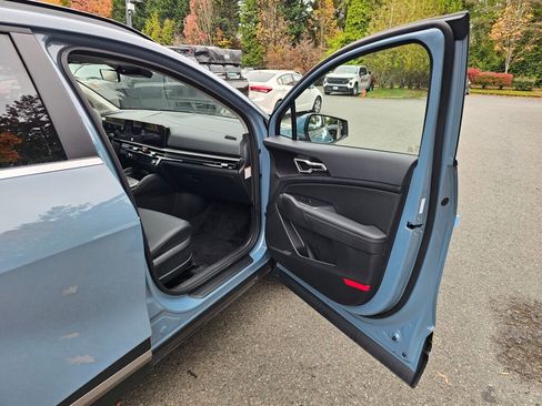 New 2026 Kia Sportage EX image 28