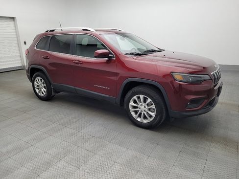 Used 2019 Jeep Cherokee Latitude w/ Cold Weather Group image 11
