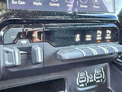 Used 2021 RAM 1500 Limited image 23