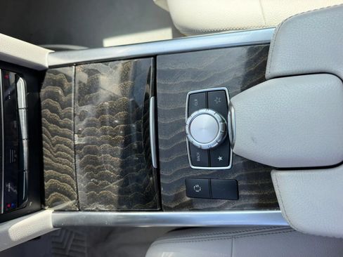 Used 2015 Mercedes-Benz E 350 Sedan image 28