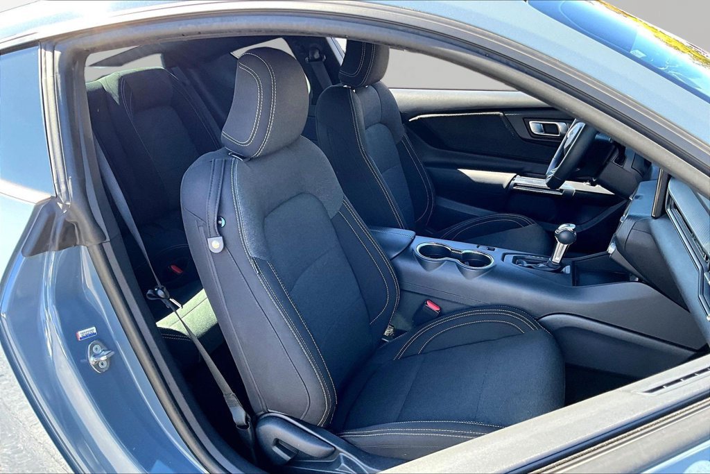 Used 2024 Ford Mustang Coupe RWD image 21