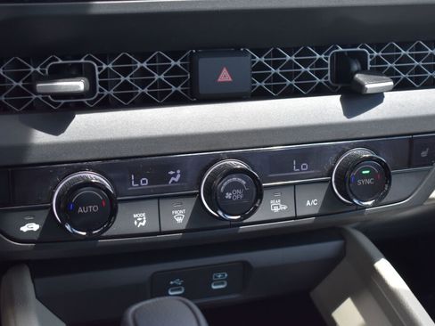 Used 2024 Honda Accord EX image 12