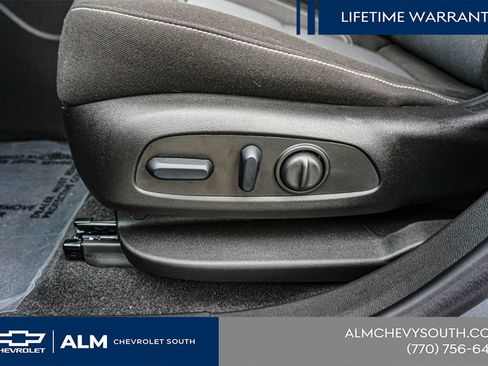 New 2026 Chevrolet Blazer LT w/ Convenience Package FWD image 32