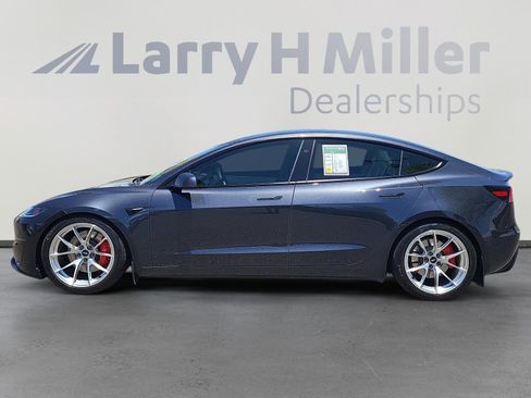 Used 2024 Tesla Model 3 Performance AWD/4WD image 4