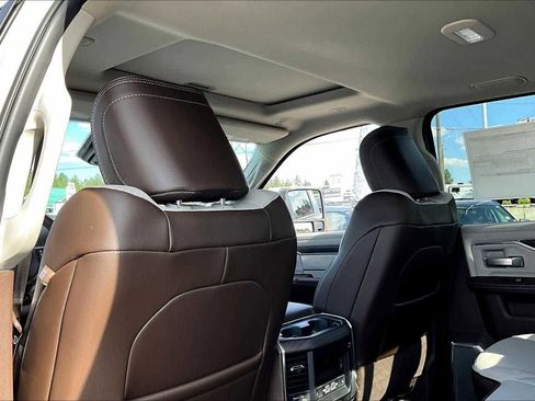 New 2025 RAM 3500 Laramie image 13