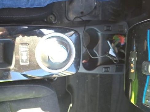 Used 2016 Nissan Leaf SV image 10