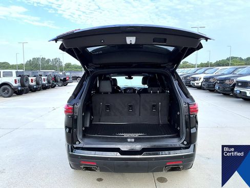 Used 2022 Chevrolet Traverse Premier w/ Redline Edition AWD/4WD image 24