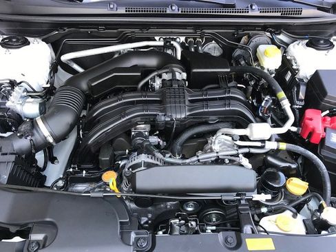 Certified 2025 Subaru Crosstrek 2.5i Limited w/ Popular Package #4A image 11