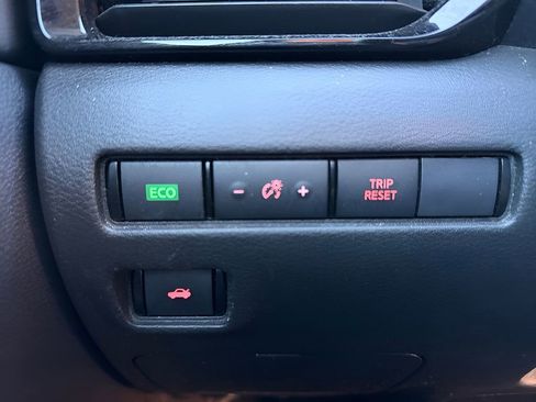 Used 2021 Nissan Sentra SV image 23