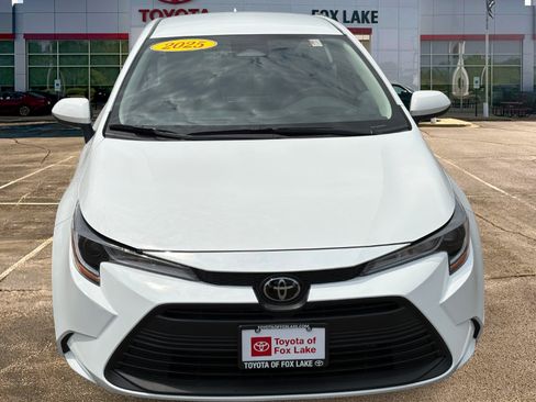 Used 2025 Toyota Corolla LE FWD image 8