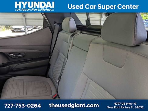 Used 2023 Hyundai Santa Cruz SEL w/ Activity Package FWD image 14