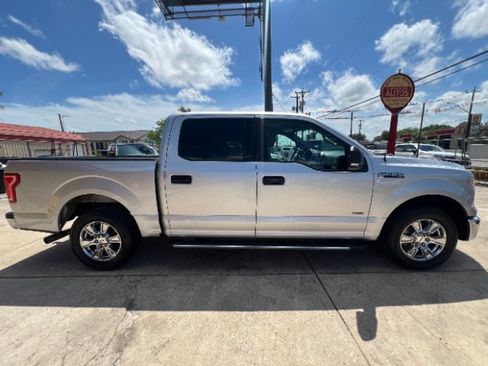 Used 2015 Ford F150 XLT w/ Equipment Group 301A Mid RWD image 4