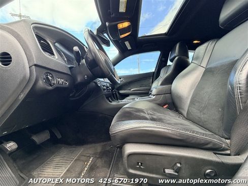 Used 2013 Dodge Charger R/T RWD image 17