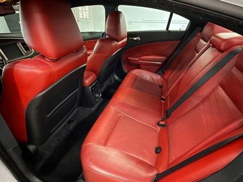 Used 2014 Dodge Charger R/T RWD image 28