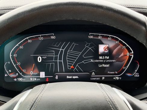 Used 2023 BMW X5 xDrive40i w/ Premium Package image 16