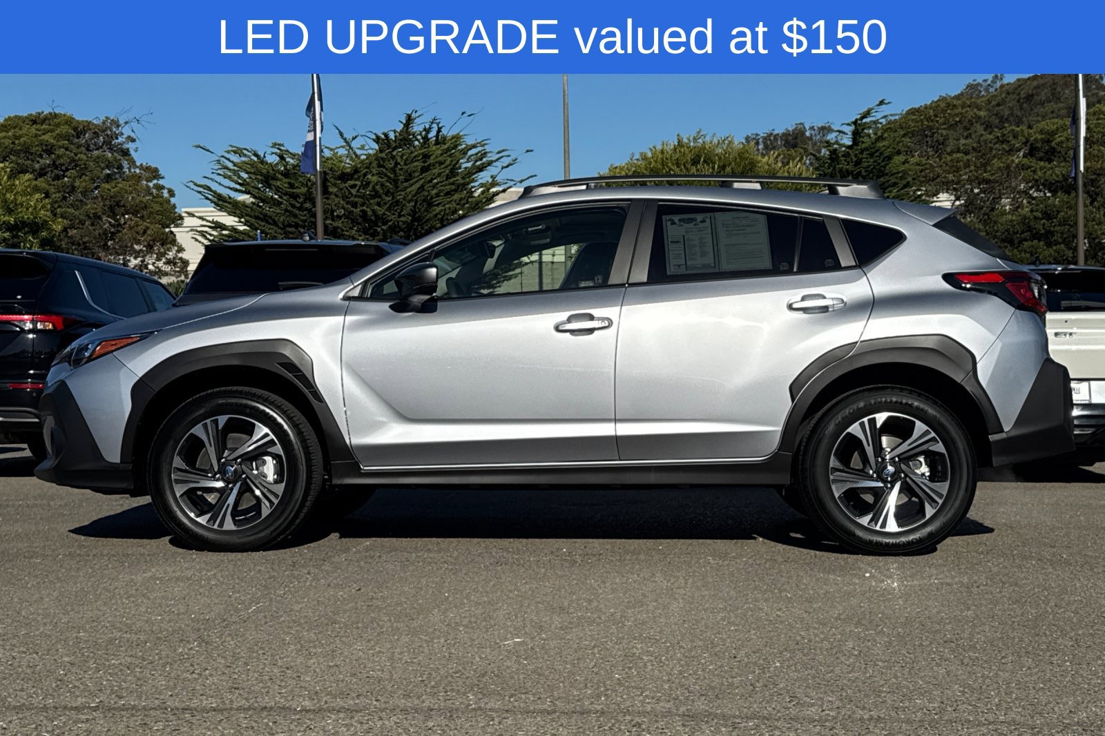 Used 2024 Subaru Crosstrek 2.0i Premium AWD/4WD image 9
