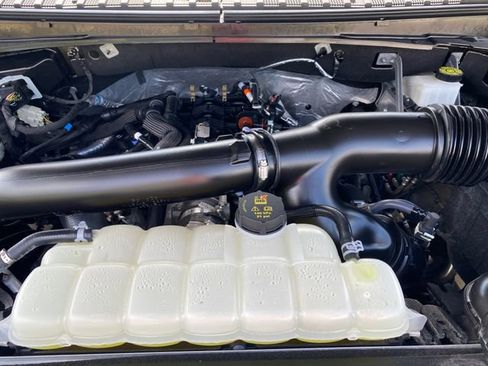 Used 2024 Ford Expedition Max Platinum AWD/4WD image 15