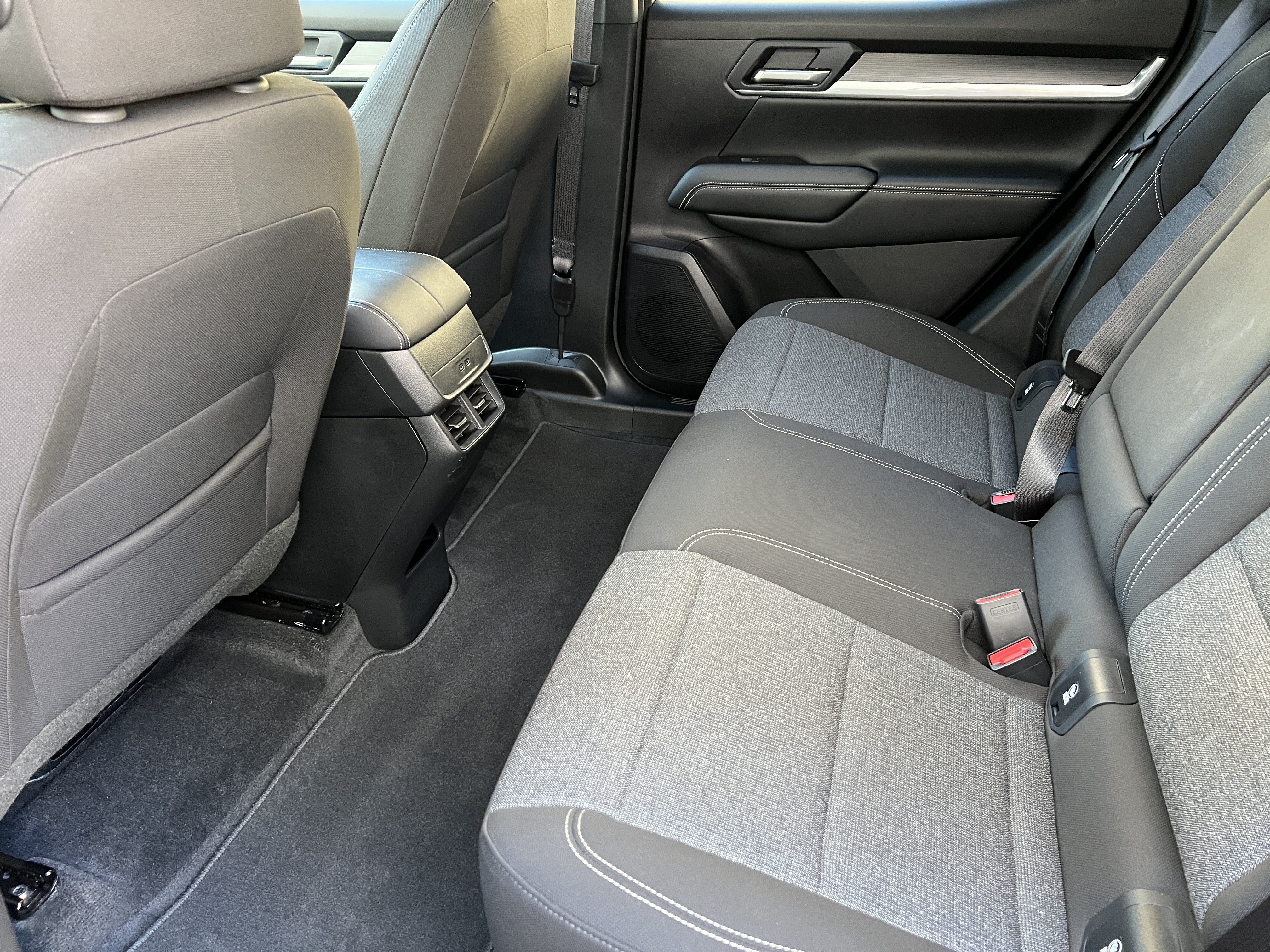 Used 2026 GMC Terrain Elevation w/ Black Edition AWD/4WD image 16