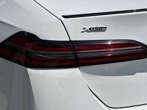 New 2026 BMW 530i xDrive w/ M Sport Package AWD/4WD image 26