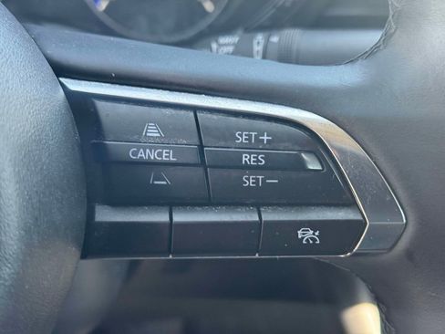 Used 2024 MAZDA MAZDA3 s FWD image 20