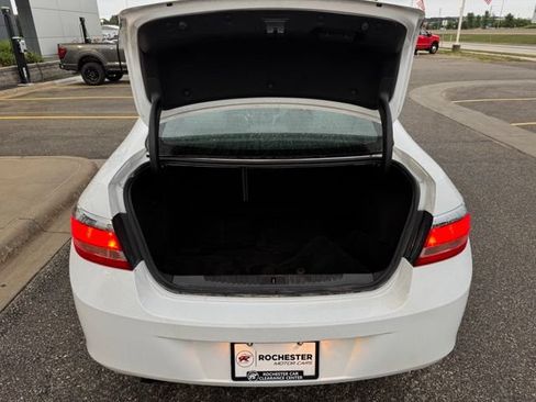 Used 2014 Buick Verano FWD image 35
