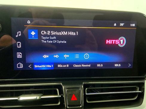 Used 2024 Chevrolet TrailBlazer LT w/ Convenience Package image 17