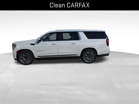 Used 2024 GMC Yukon XL Denali Ultimate AWD/4WD image 6