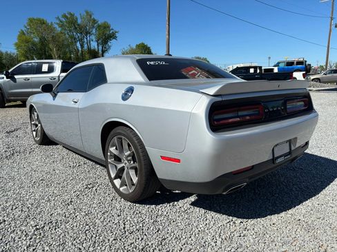 Used 2022 Dodge Challenger GT RWD image 11