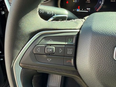 New 2026 Jeep Grand Cherokee Limited image 17