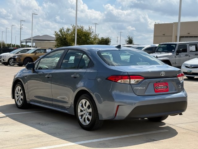 Used 2026 Toyota Corolla LE FWD image 7
