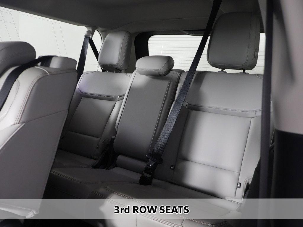 Used 2025 Ford Expedition Max Active AWD/4WD image 9