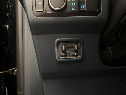 New 2025 Ford Maverick Lariat w/ Black Appearance Package AWD/4WD image 39
