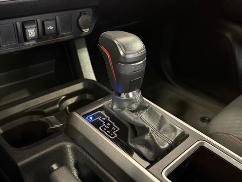 Used 2022 Toyota Tacoma SR5 image 23