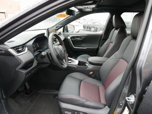 Used 2025 Toyota RAV4 XSE image 16