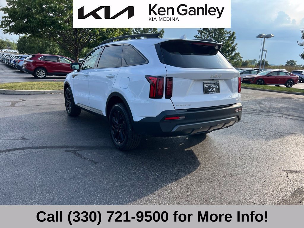 Certified 2023 Kia Sorento S w/ Panoramic Sunroof Package AWD/4WD image 14