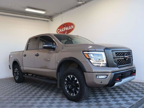 Used 2021 Nissan Titan PRO-4X w/ Pro-4x Convenience Package image 1